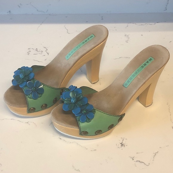 Marc Jacobs Light Green & Turquoise Flower Heel - Picture 3 of 7